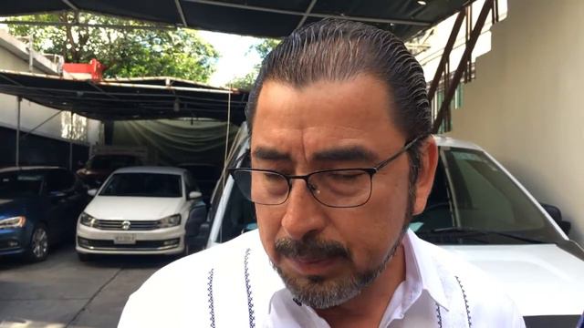 Ramon Navarrete Magdaleno, atendiendo a medios de comunicación. смотреть онлайн