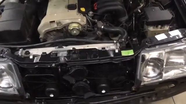 Mercedes-Benz C124 M104 3.2 Warm Up