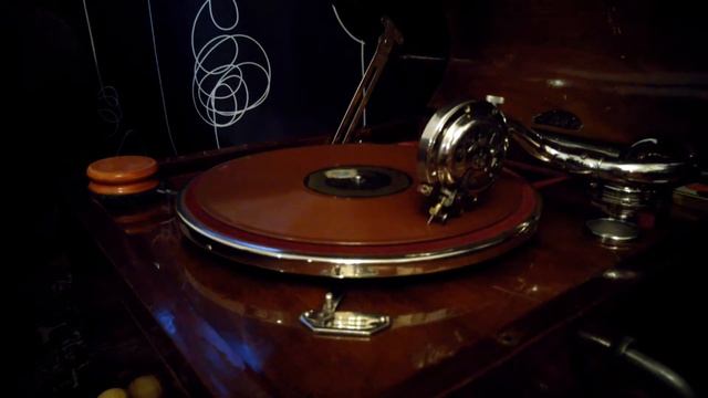 Il m'a vue nue - Chansonette- (Fred. Pearly & Pierre Chagnon) - Mistinguett - Pathé Needle cut 4338 смотреть онлайн