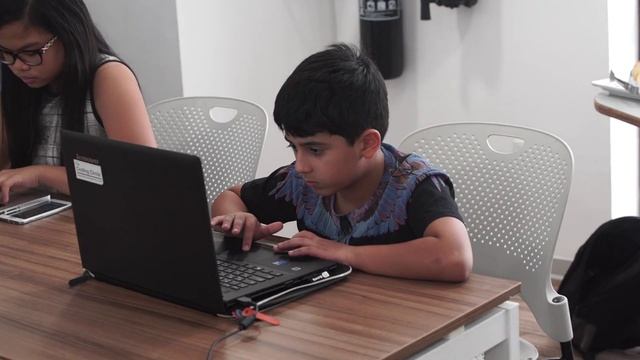 The Coding Circle смотреть онлайн