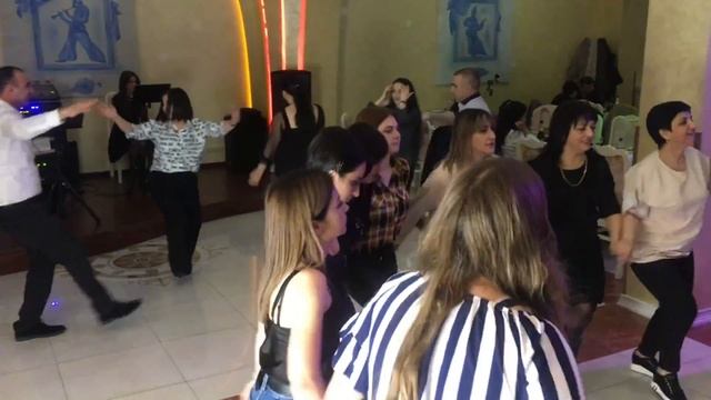 ?? Танец Алайлух - Tigos Party смотреть онлайн