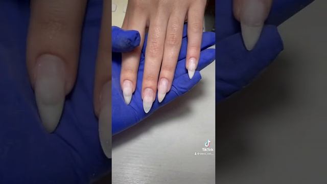 Аппаратный маникюр/пирсинг на ногтях смотреть онлайн
