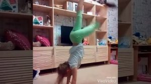 Как сделать стойку на руках