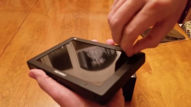 FEELWORLD T7 7-Inch Camera Monitor Unboxing! смотреть онлайн