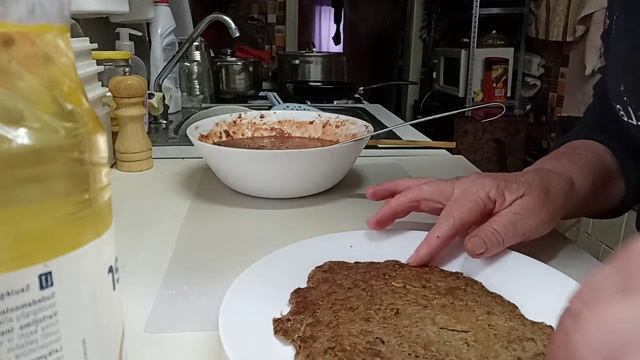 закусочный торт из куриной печени от бабы Гали приглашаю смотреть онлайн