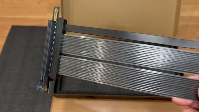 Cablemod PCI-E PCIE 4.0 X 16 Riser Cable 90 Degree Vertical Mount Graphic Video Card смотреть онлайн