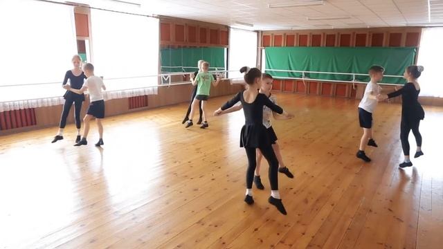 Какетка Народные танцы смотреть онлайн