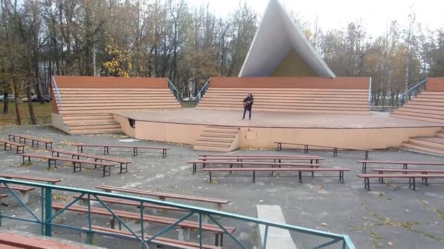 "Оранжевые цветы" - выступление на стадионе "Зелёный театр", (г. Псков) смотреть онлайн