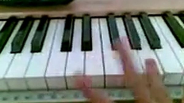 Stereo Love piano tutorial by si97