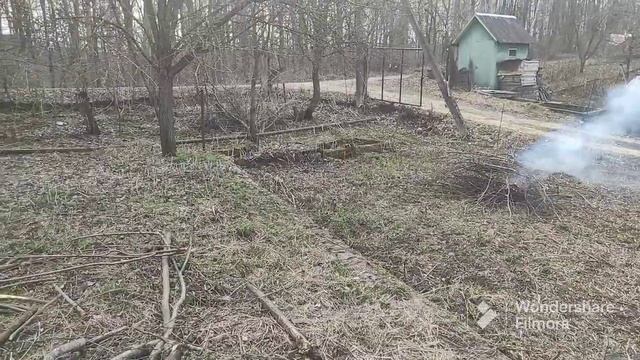 Продолжаю уборку данного участка. Дача под Минском постепенно преображается. смотреть онлайн
