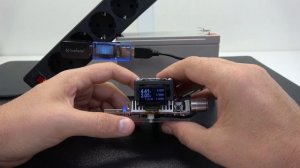 Быстрая зарядка или секрет белого кабеля