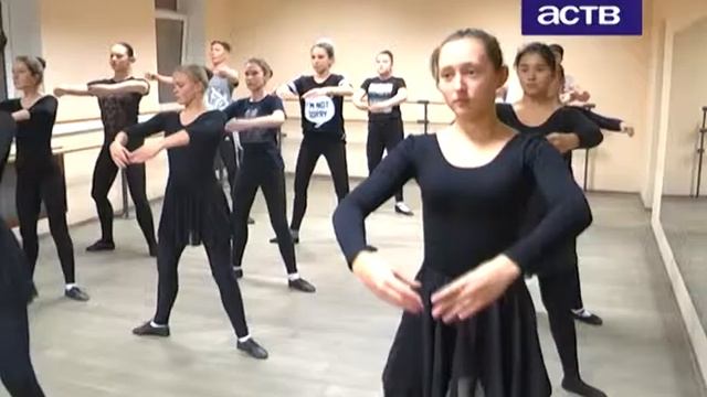 Сахалинская "Экзотика" стала лучшей в трех номинациях на фестивале "Рябиновые бусы" смотреть онлайн