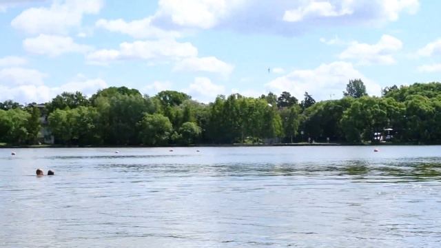 В зоне отдыха "Мещерское" открыт купальный сезон смотреть онлайн