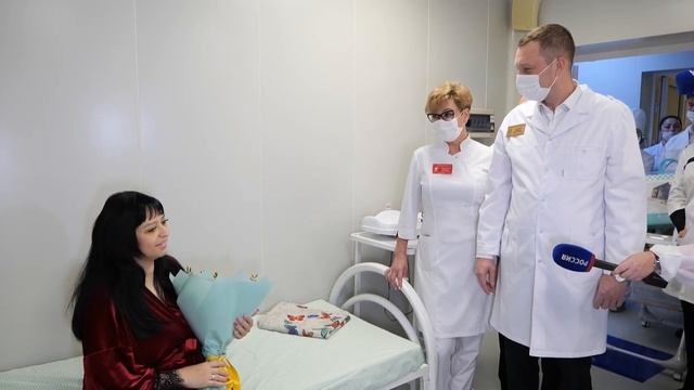 В первые минуты нового года в Саратовской области родилась тройня смотреть онлайн