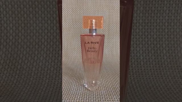 LA RIVE Hello Beauty. Аналог на Живанши Ангел и Демон Ля Секрет в парфюмированной воде. смотреть онлайн
