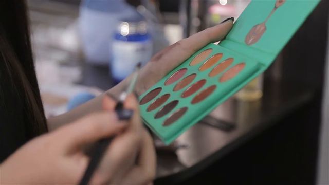 МАКИЯЖ ГЛАЗ смотреть онлайн