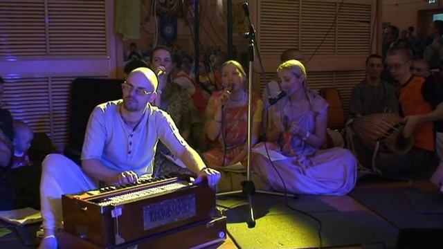 "Шри Кришна Чайтанья" (Бхаджан-группа. Барнаул) смотреть онлайн