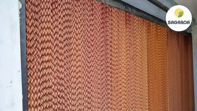 Панели испарительного охлаждения Pad Cooling Оборудование SAGRADA смотреть онлайн