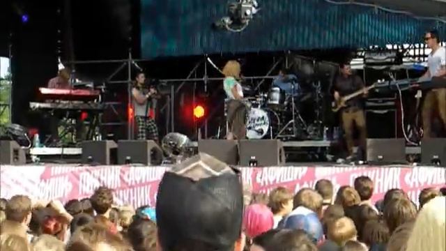Marina & The Diamonds (Live At Afisha Picnic 2011, Moscow)