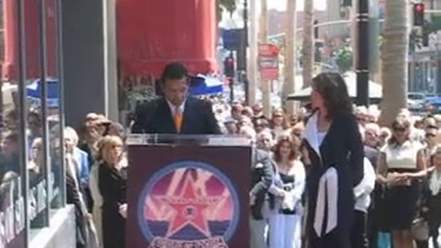 LA Mayor Antonio Villaraigosa with Kate Linder смотреть онлайн