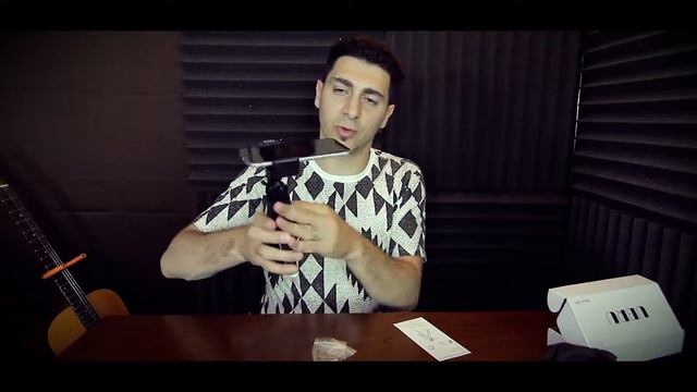 Flexible Universal Mini Phone Tripod Camera Bluetooth Shutter button Android iPhone GoPro mount смотреть онлайн