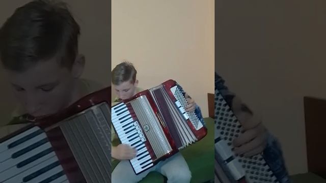 Буркот Иван 16 лет В. Власов "Бассо Остинато" Преподаватель Утенкова С.В. смотреть онлайн