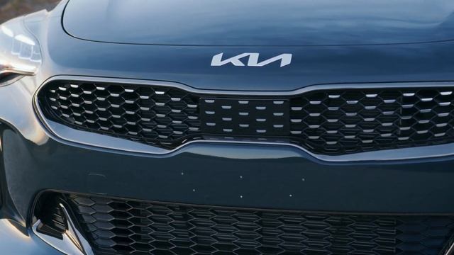 ЖИРНО, КРАСИВО, НЕДОРОГО!!! ОБЗОР НОВОГО КИЯ СТИНГЕР 2022 ГОДА