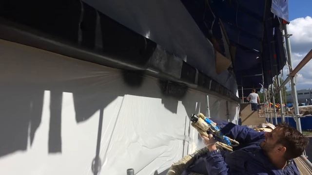 Напыление полимочевины на корабль