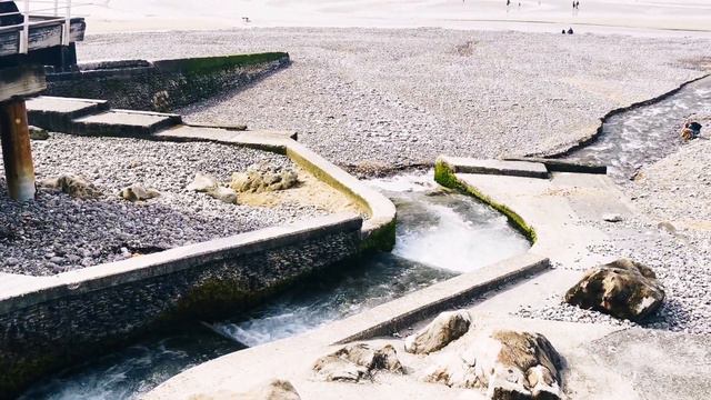 Veules-les-Roses/Вёль-Ле-Роз. Die Gärten Von Etretat/  Сады Этрета