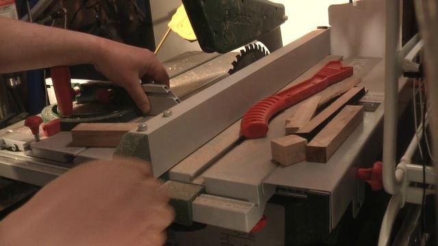 BOSCH. PTS 10. Нарезка маленьких деталей из дуба.Часть 1. смотреть онлайн