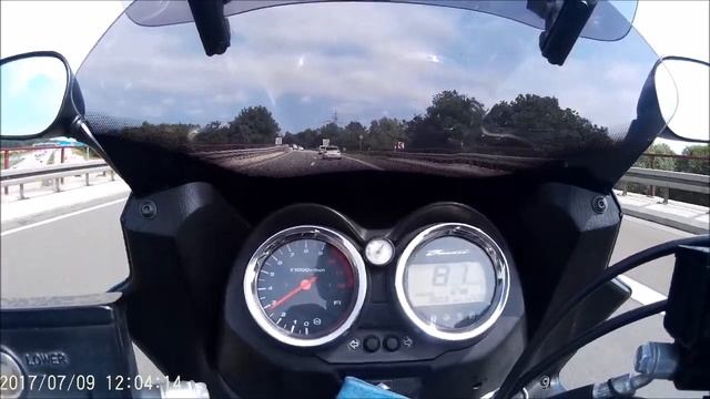 Suzuki GSF 1250 Bandit speed on german autobahn смотреть онлайн