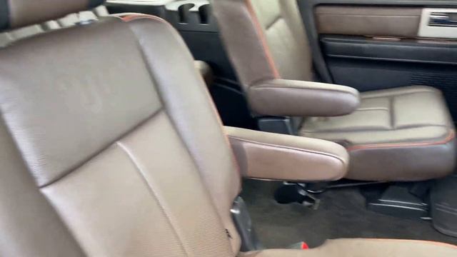 2015 Ford Expedition King Ranch 4X4 SUV смотреть онлайн