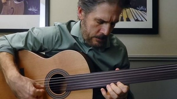 Altamira Basico+ model fretless guitar | fretless guitar minute #37 | Buzz Gravelle