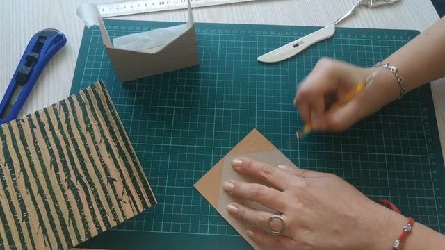 *Делаем мини конверты для цветочных композиций своими руками* смотреть онлайн