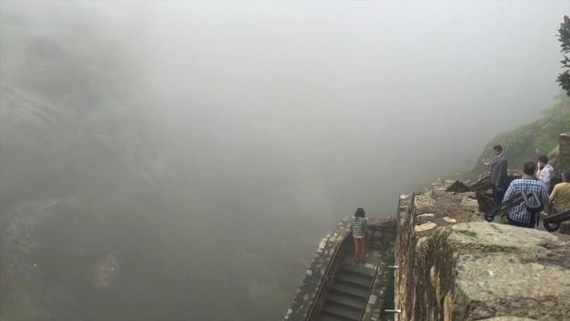 Monasteries of Mystical Meteora, Greece- The Boho Chica Travel Vlog смотреть онлайн