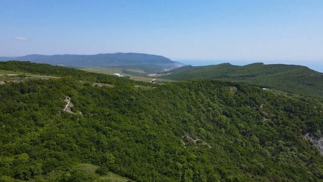 #Анапа Места, куда не возят туристов. Полёт над горами. Супсех. Варваровка. Шикарная природа! смотреть онлайн