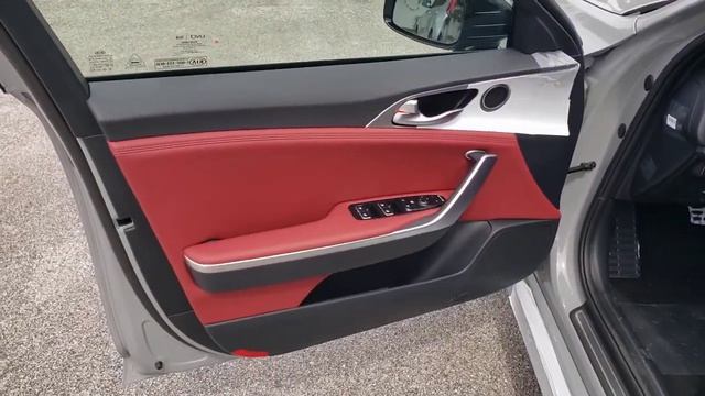 2022 Kia Stinger St. Petersburg, Tampa, Clearwater, Palm Harbor, Largo, FL 83759 смотреть онлайн