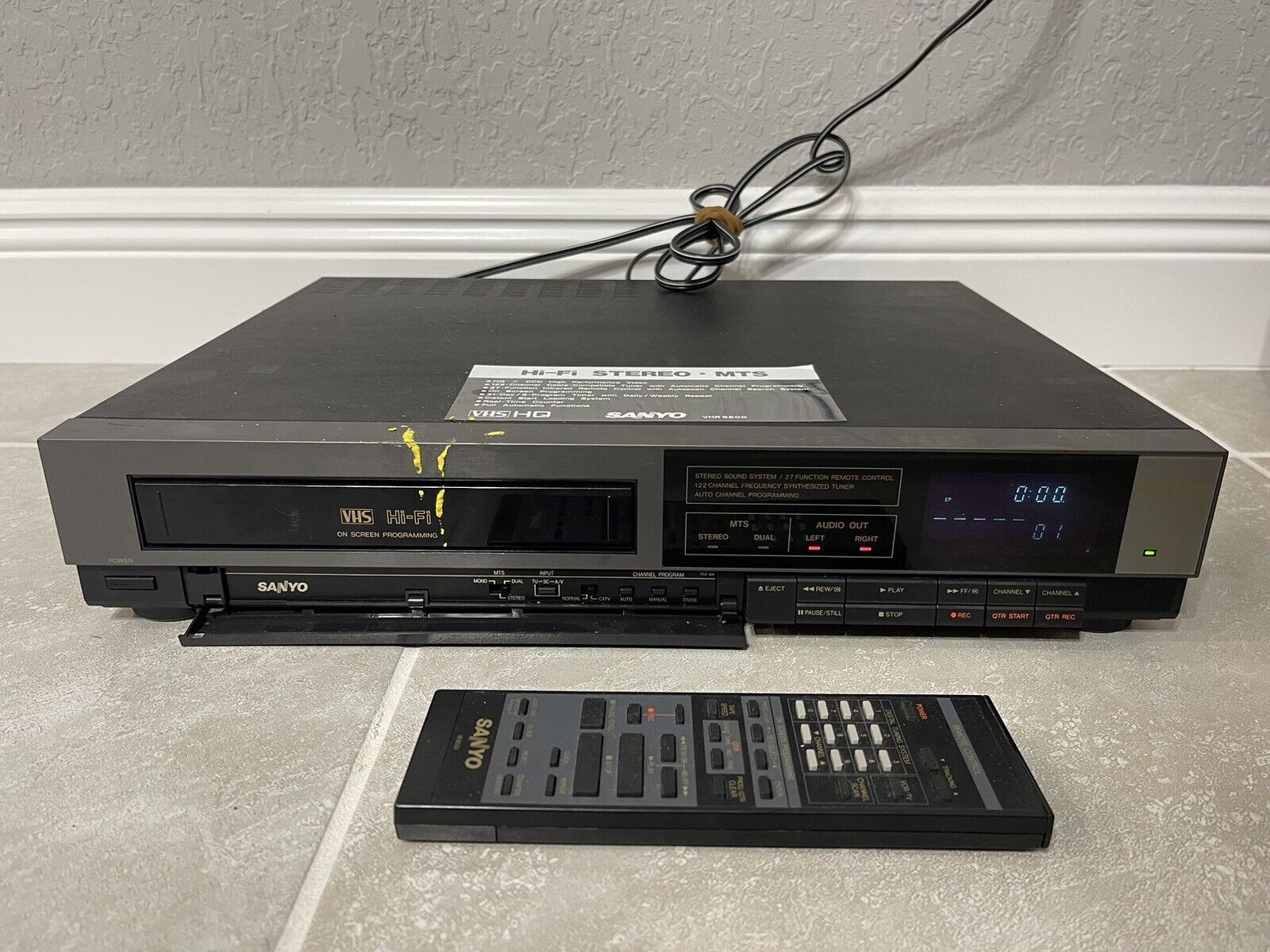 Sanyo VHR 9500 - ВИДЕОМАГНИТОФОН HQ - Сделано в Японии-1988-по-1989 -год смотреть онлайн
