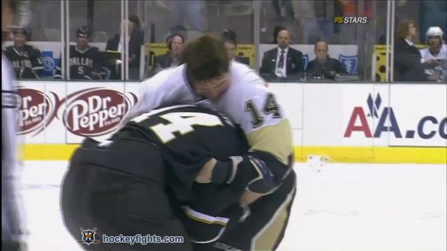 Chris Kunitz vs Jamie Benn Nov 3, 2010 смотреть онлайн