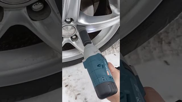 ударный аккумуляторный гайковерт Alteco смотреть онлайн