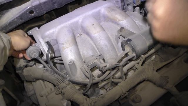 Nissan Murano - противный не понятный свист из под капота смотреть онлайн