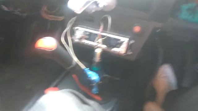 Зарядку в авто так делать нельзя смотреть онлайн