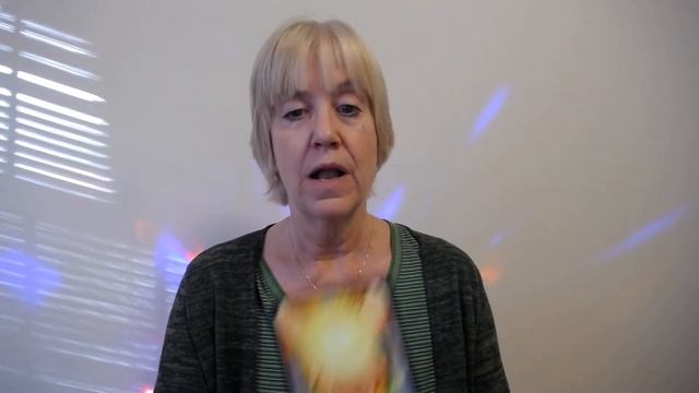 Weekly Oracle Card Reveal For 3/27/22 Through 4/1/22 смотреть онлайн