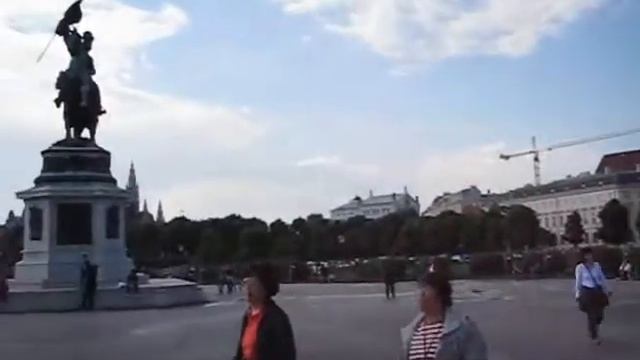 Вена. Дворец Хофбург.avi смотреть онлайн