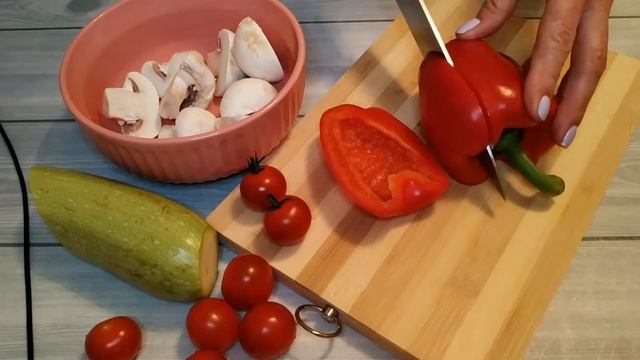 Когда мало времени, но очень хочется... Полезный и вкусный УЖИН - ГРИЛЬ на сковороде. смотреть онлайн