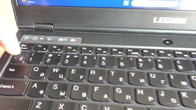 Как увеличить или уменьшить звук клавишами на ноутбуке смотреть онлайн