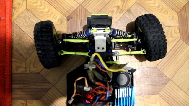 сравнение сервоприводов Wltoys 12428