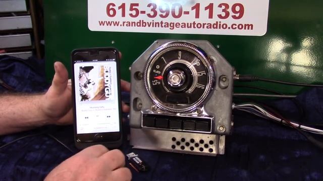 1955 Ford Crown Vic original AM radio смотреть онлайн