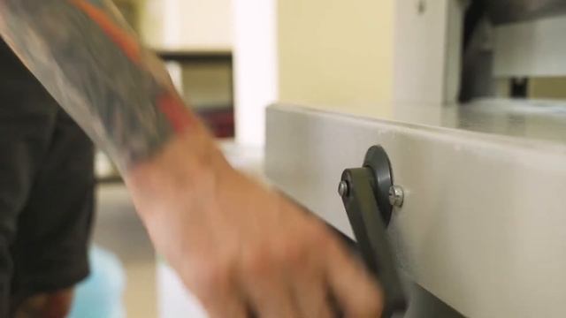 Как делаются выпускные альбомы в Креативном альбоме! смотреть онлайн