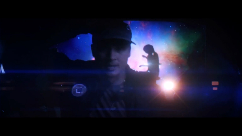 Angels & Airwaves - Tunnels смотреть онлайн